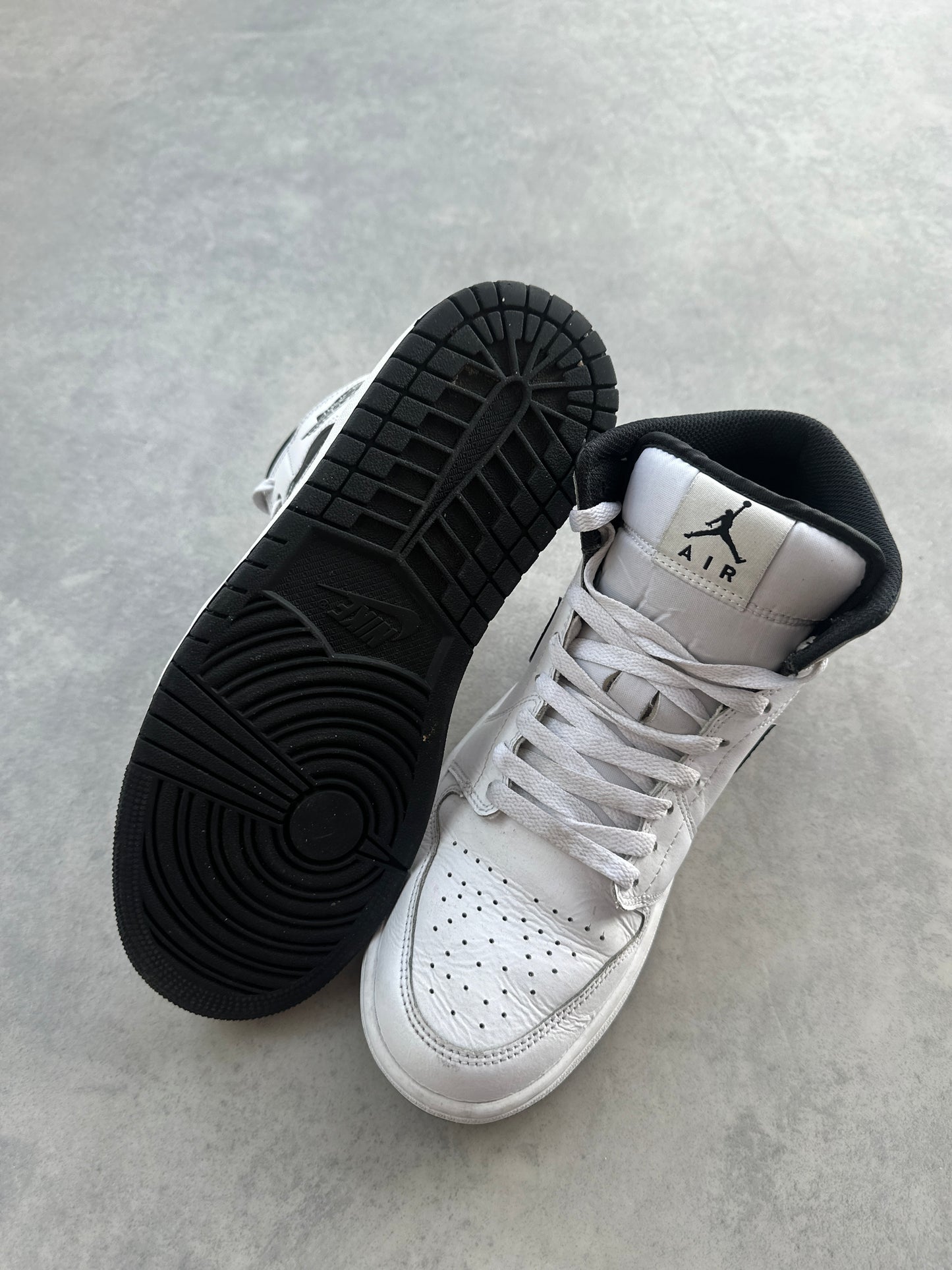 Nike Air Jordan 1 Mid Reverse Panda muške patike (43)