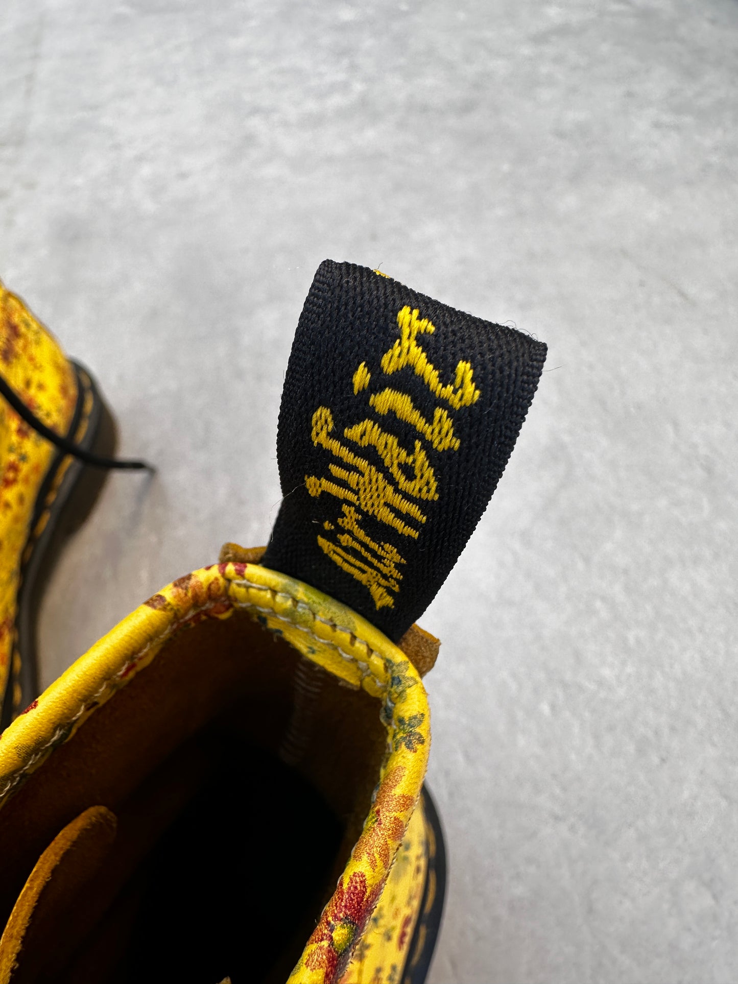 Dr Martens zenske kozne cizme (37)