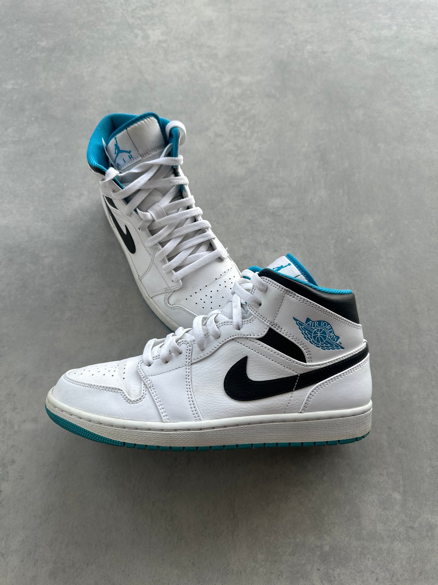 Nike Air Jordan 1 Mid Laser Blue muške patike (44)