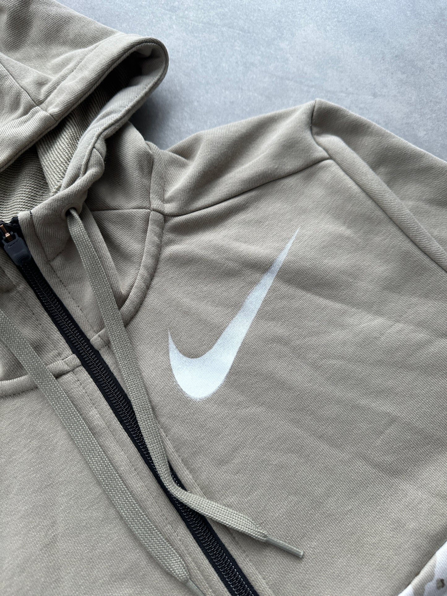Nike muška dri fit dukserica (S)