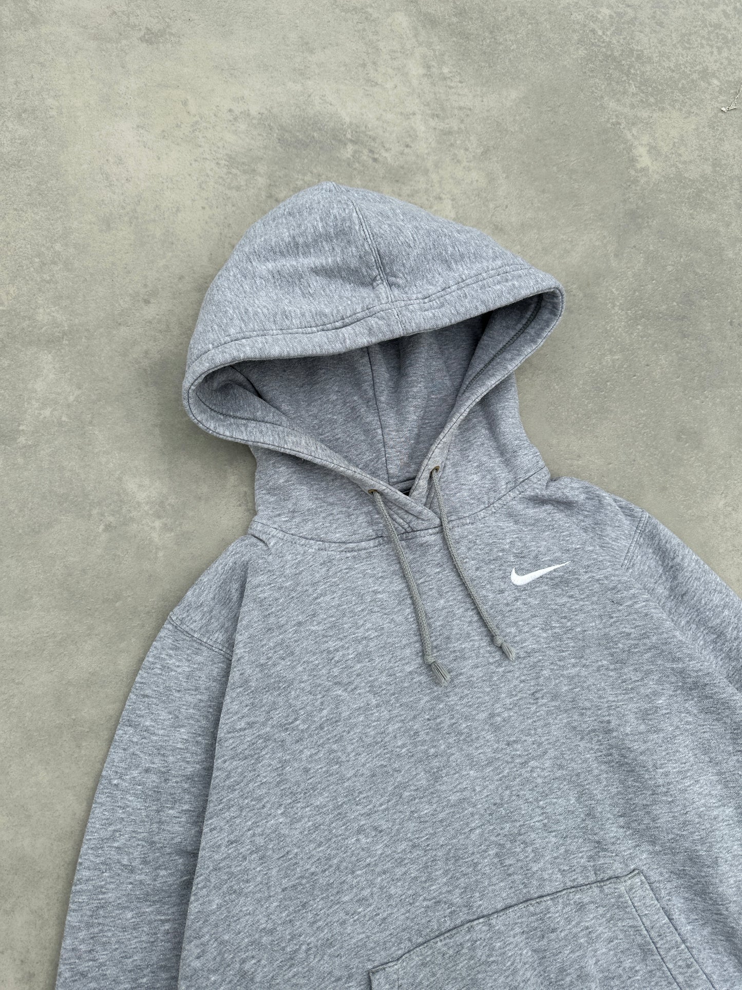 Nike basic muška dukserica (XS)