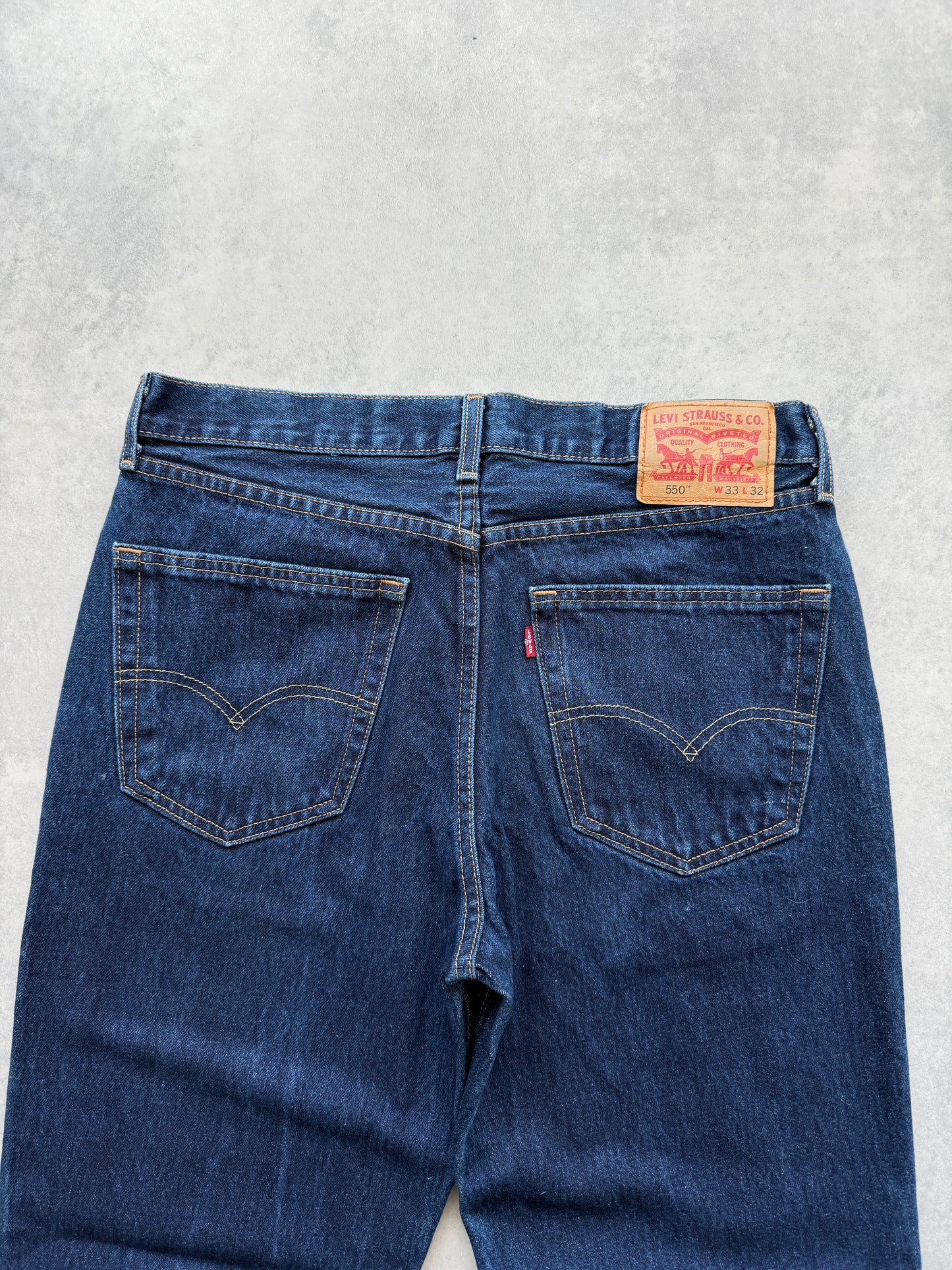 Levis 550 muške tamno plave farmerke (33x32)