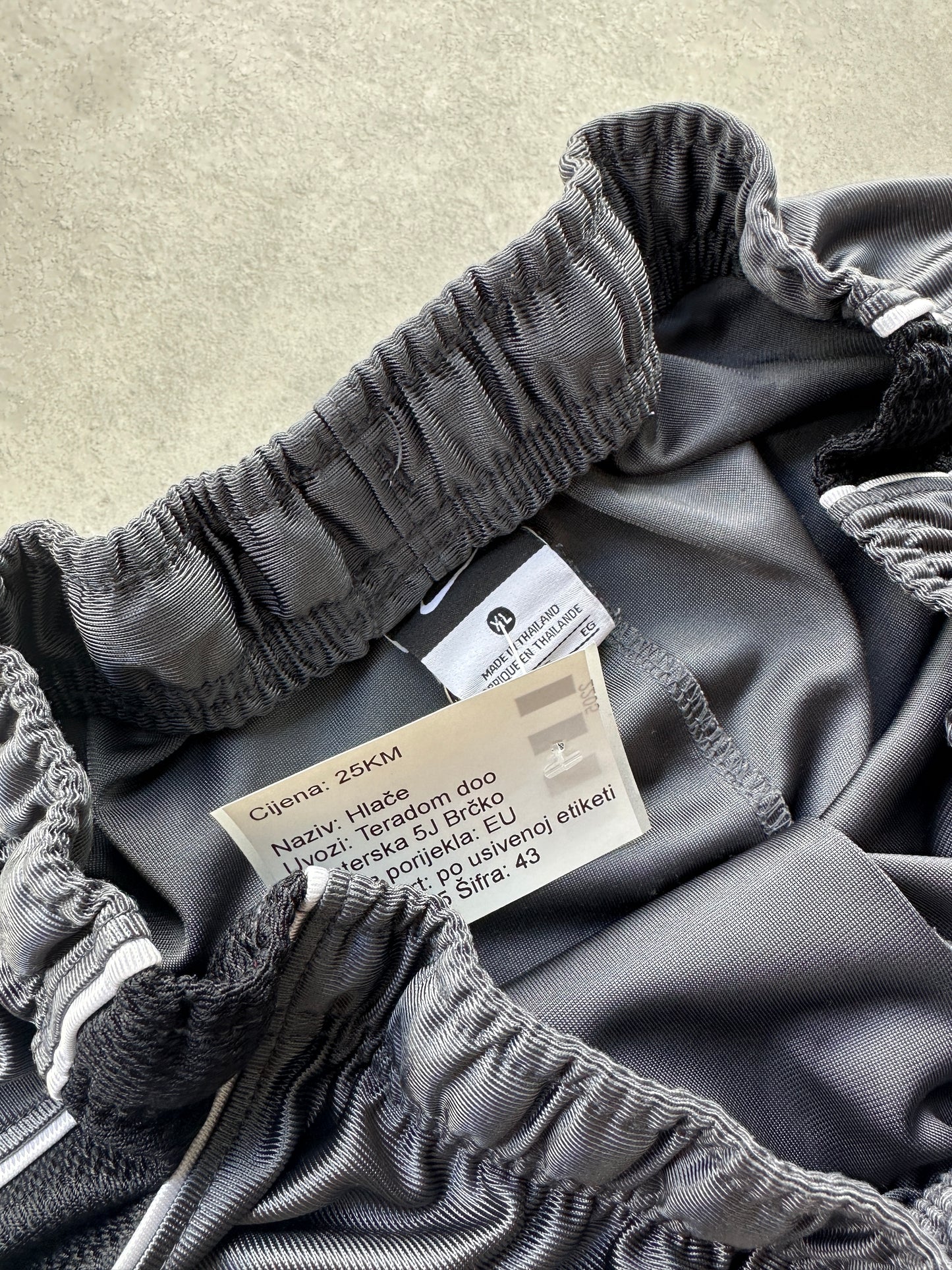 Nike djeciji košarkaški dres (XL)