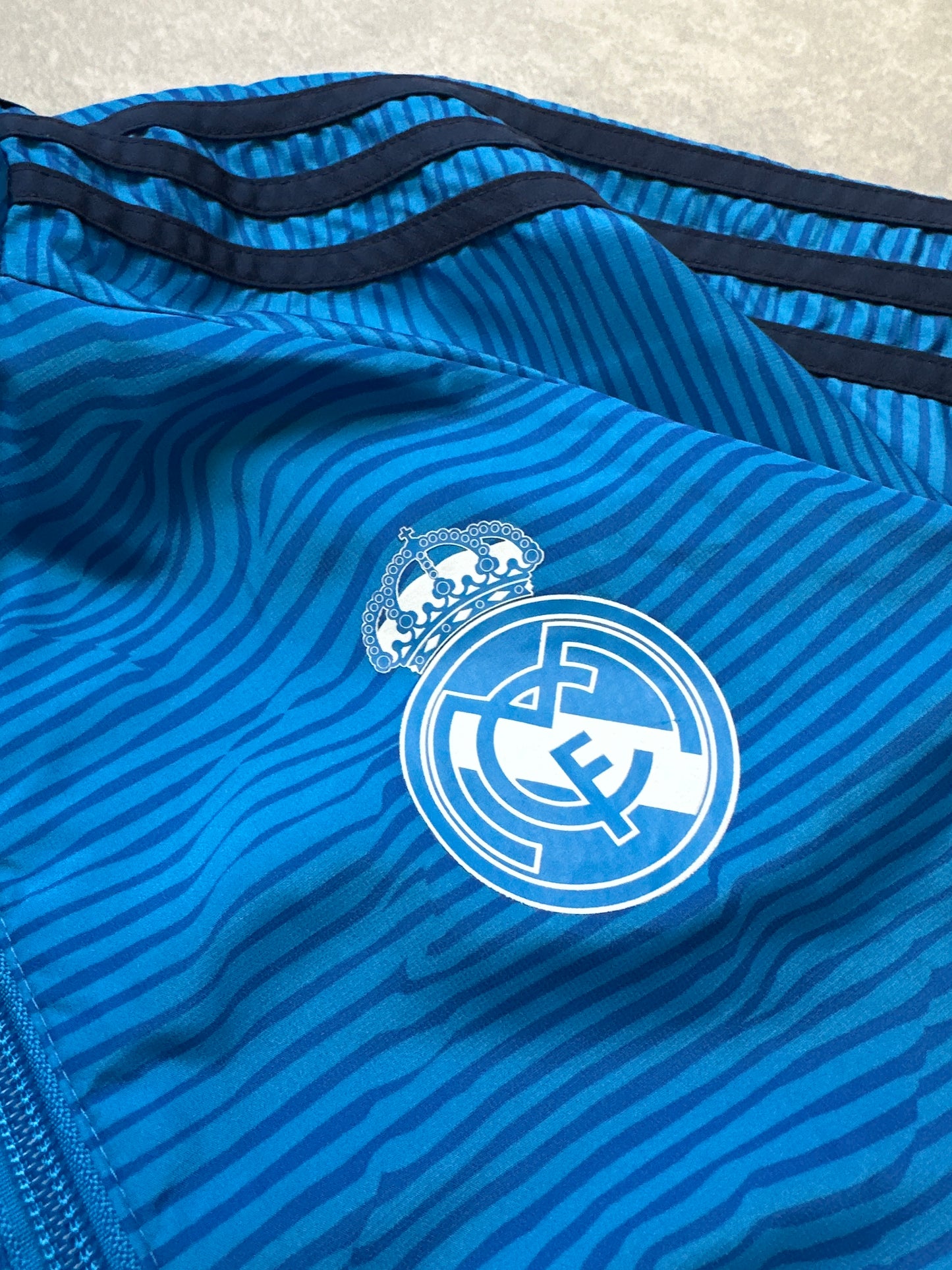 Adidas x Real Madrid muška šuškava dukserica (S)