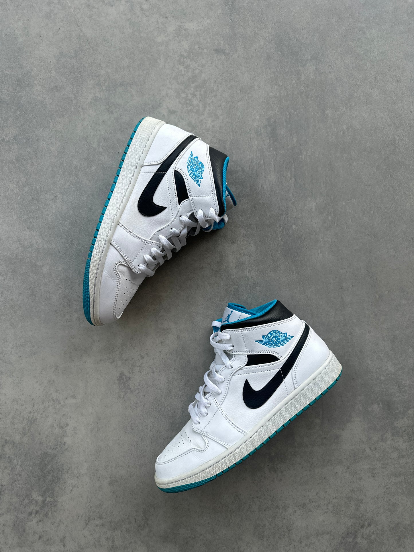 Nike Air Jordan 1 Mid Laser Blue muške patike (44)