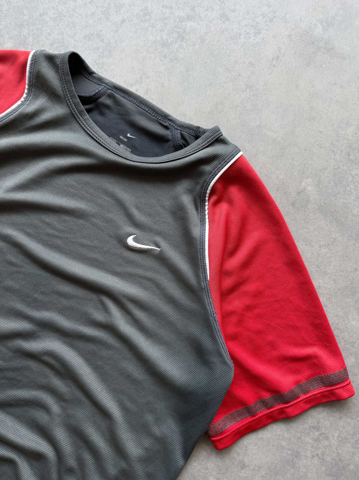 Nike 2000s ženska oversized sportska majica (S)