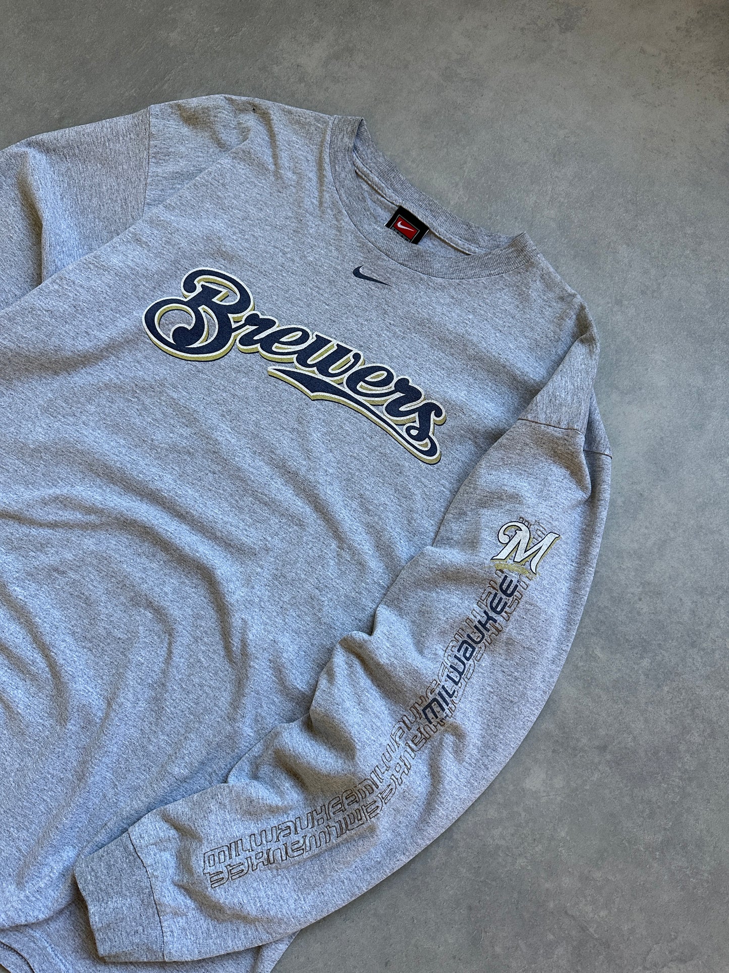 Nike x Millwaukee Brewers vintage muška majica (L)