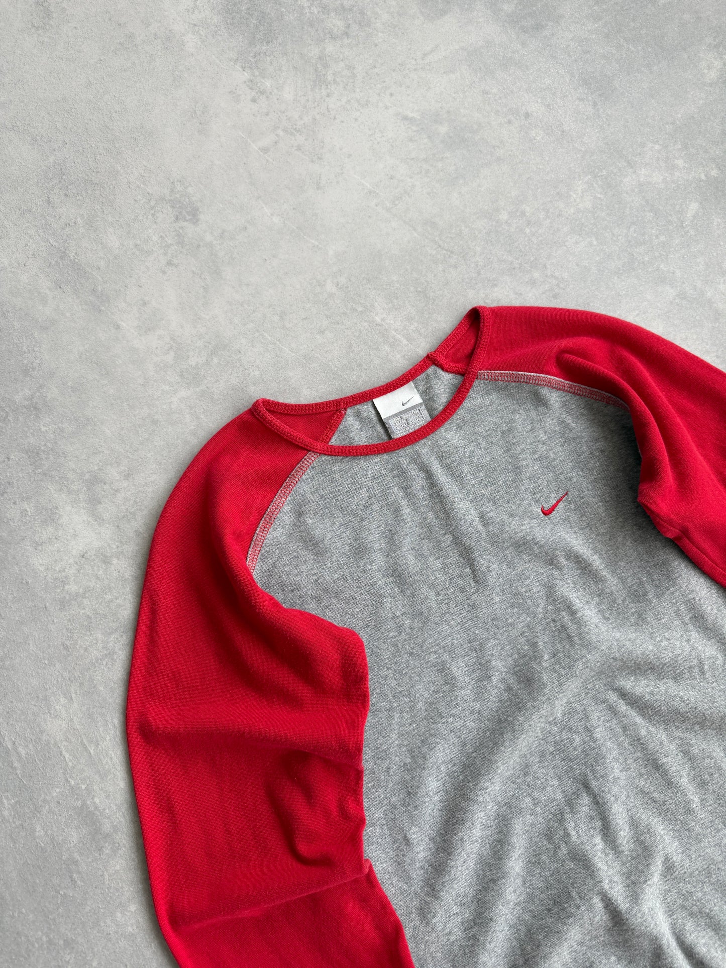 Nike 2000s ženska majica (M)