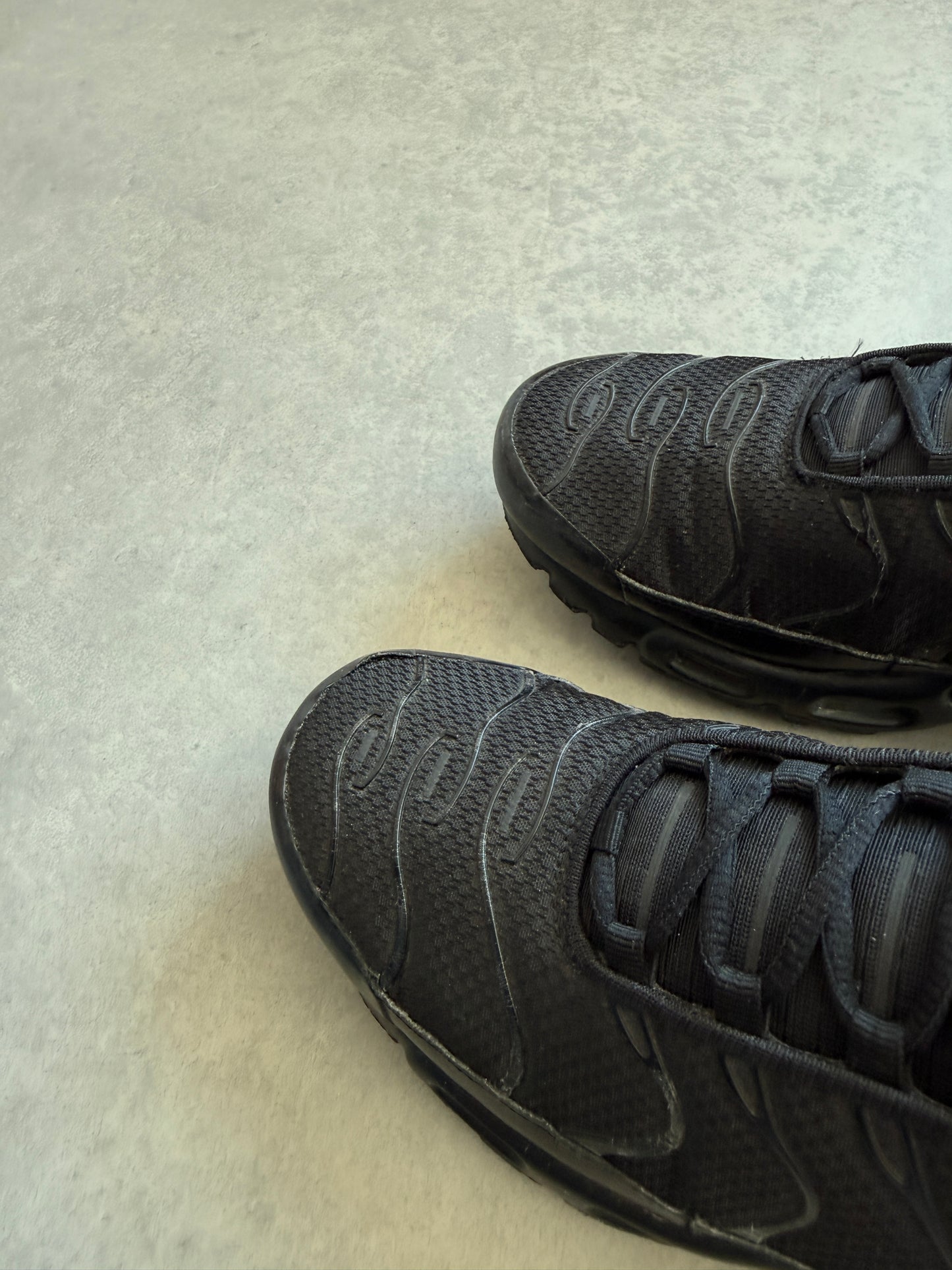 Nike TN Triple Black muške patike (45)