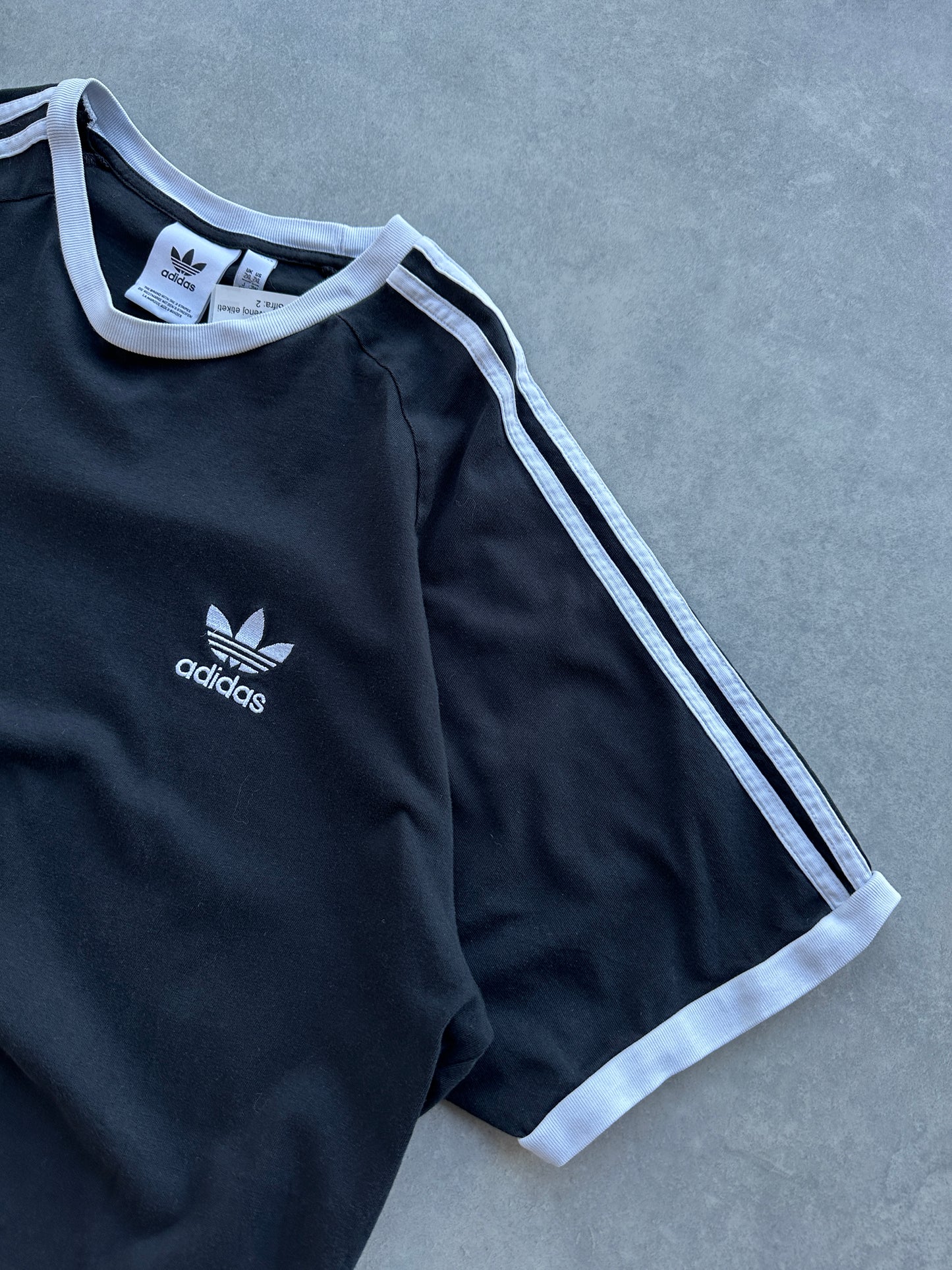 Adidas muška crna majica (XXL)