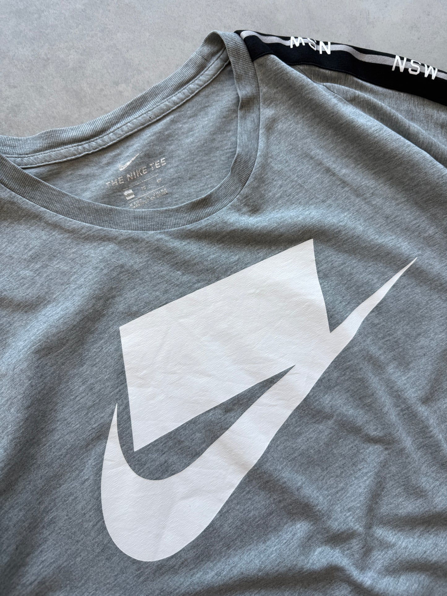 Nike muška siva NSW majica (XXL)