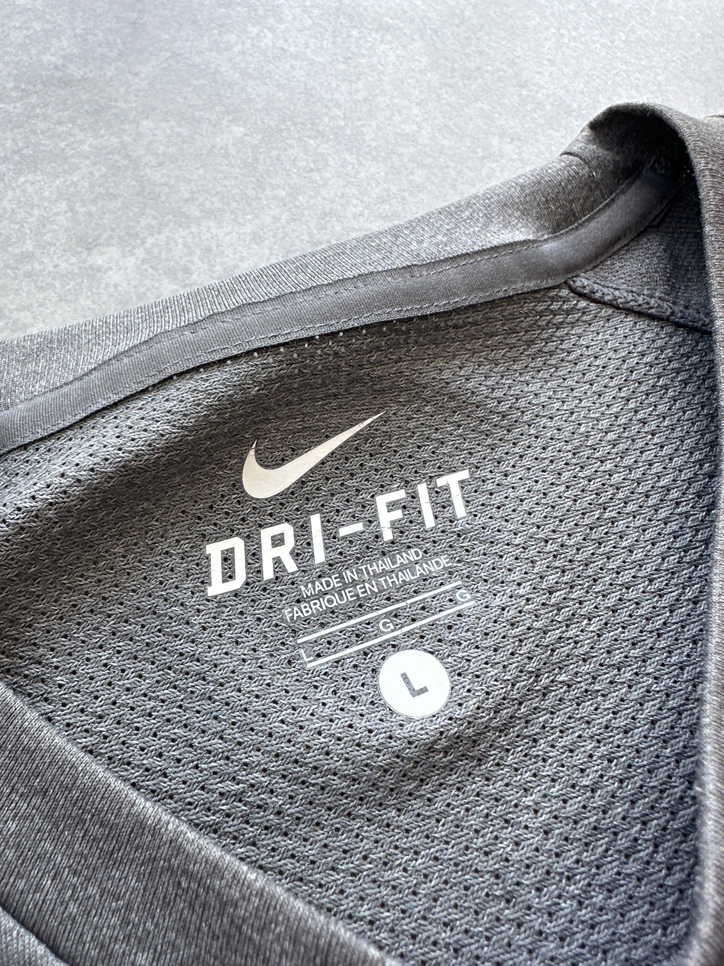 Nike x FFF muška siva sportska majica (L)