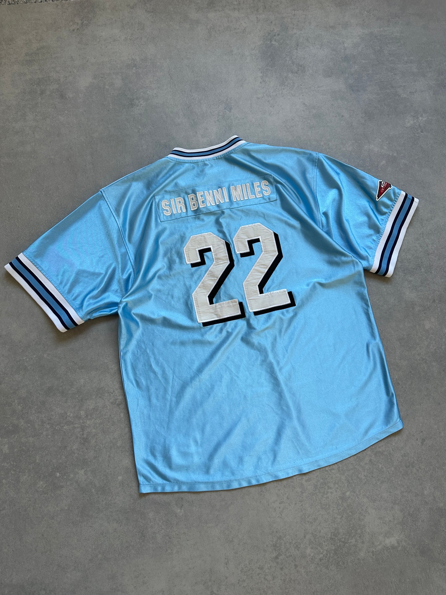 Sir Benni Miles Y2K muški dres (L)