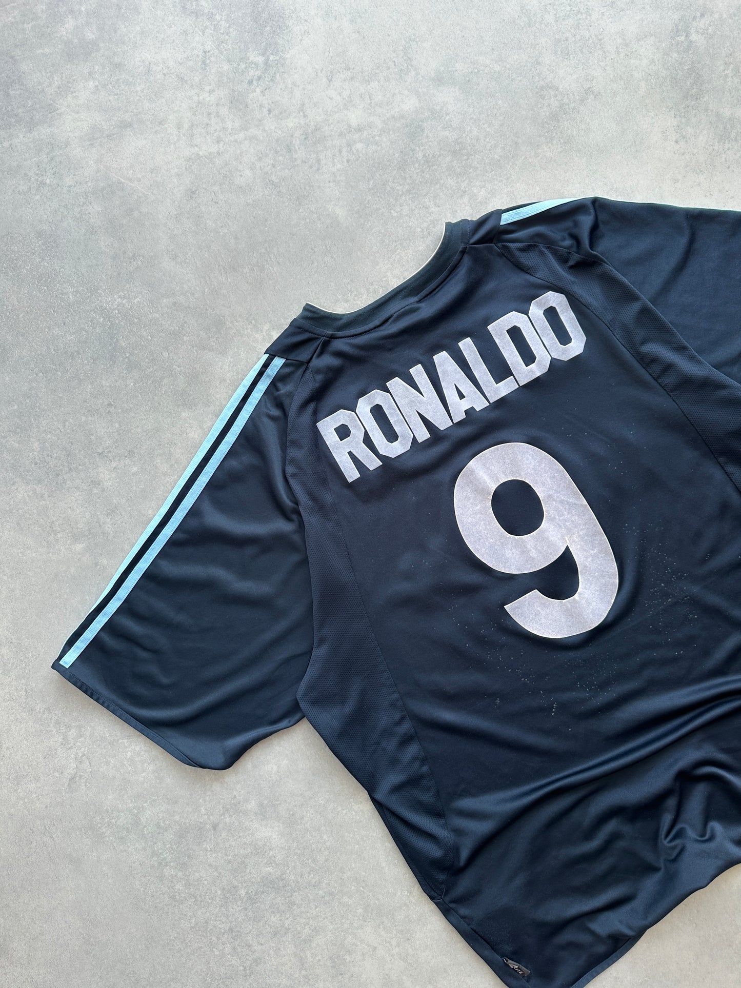 Adidas x Real Madrid 03/04 Away Kit Ronaldo 9 muški dres (XXL)