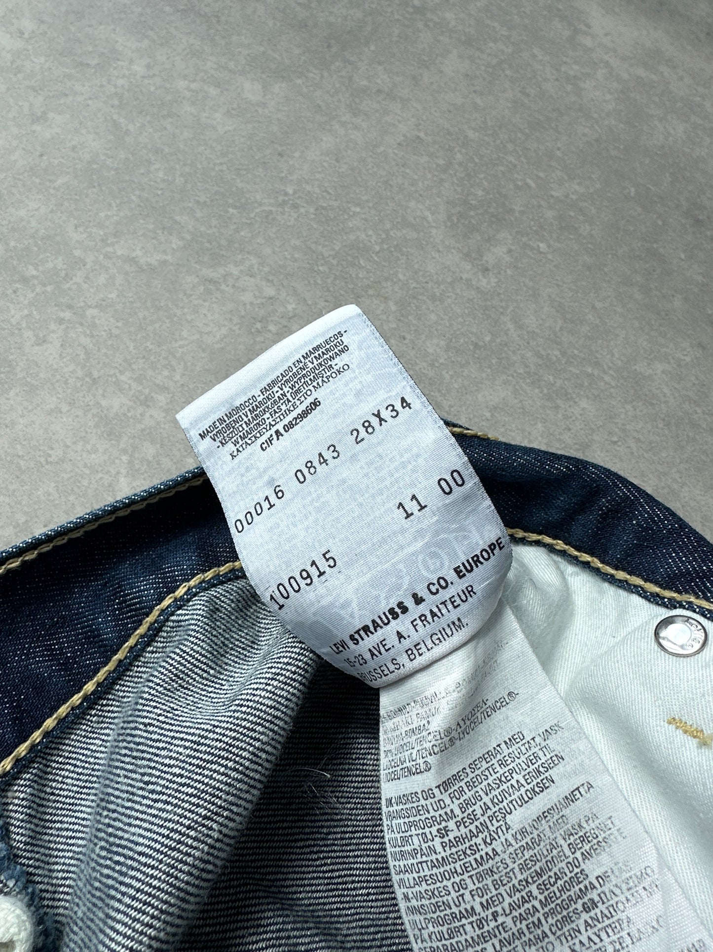 Levis Engineered jeans ženske 2000s farmerke (28x34)