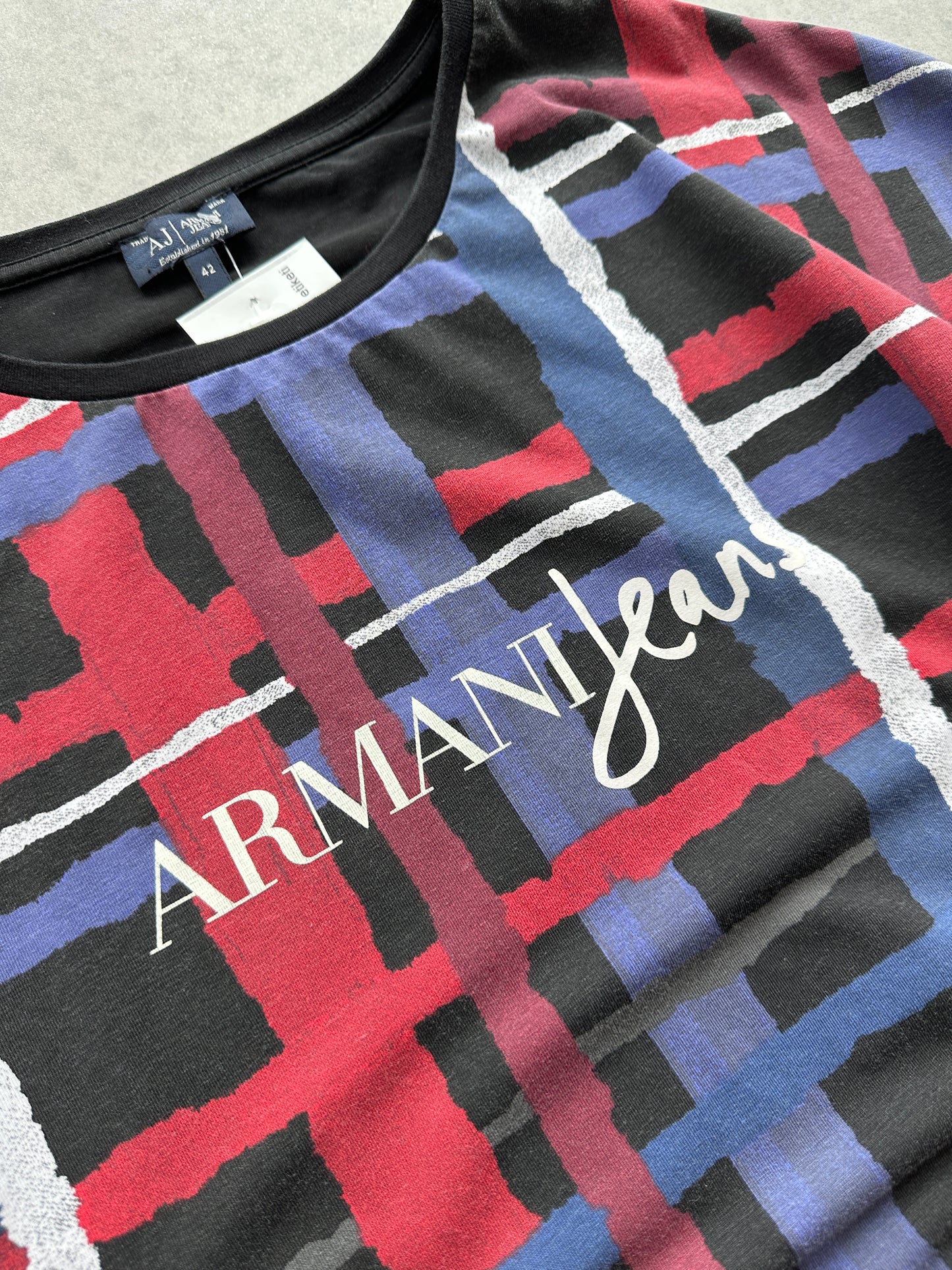 Armani Jeans 2000s ženska majica (42)