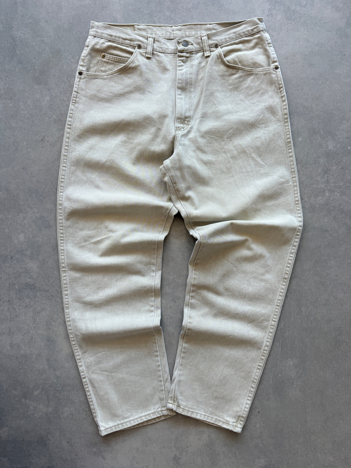 Wrangler vintage muške bež farmerke (34x32)