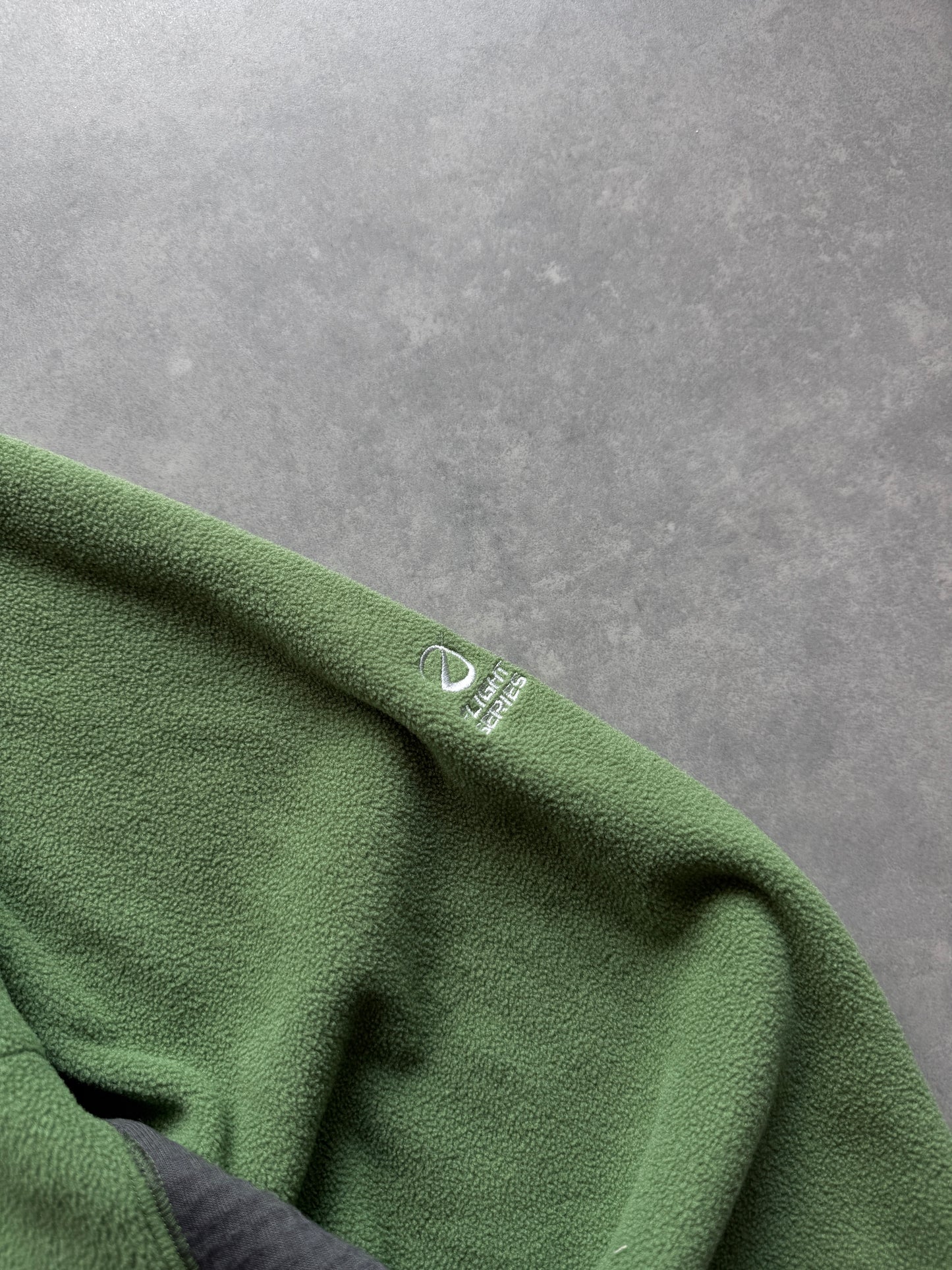 The North Face vintage muška zelena fleece dukserica (L)
