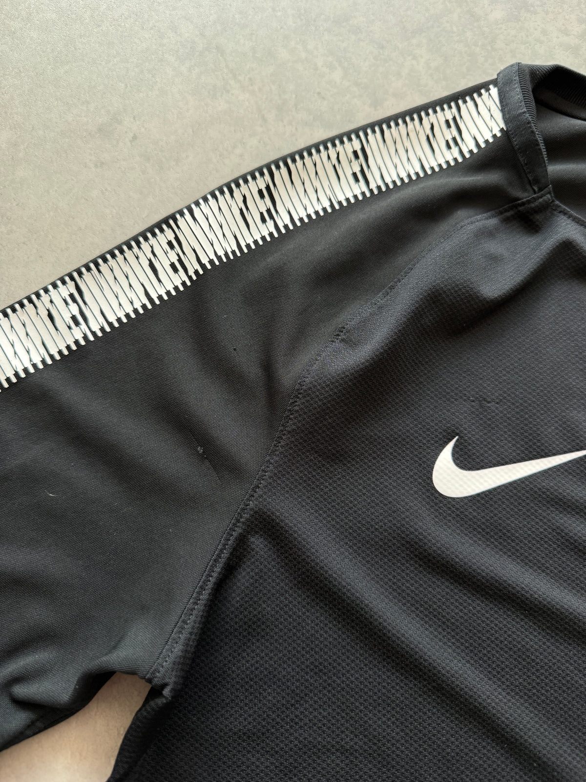 Nike muška crna sportska majica (L)