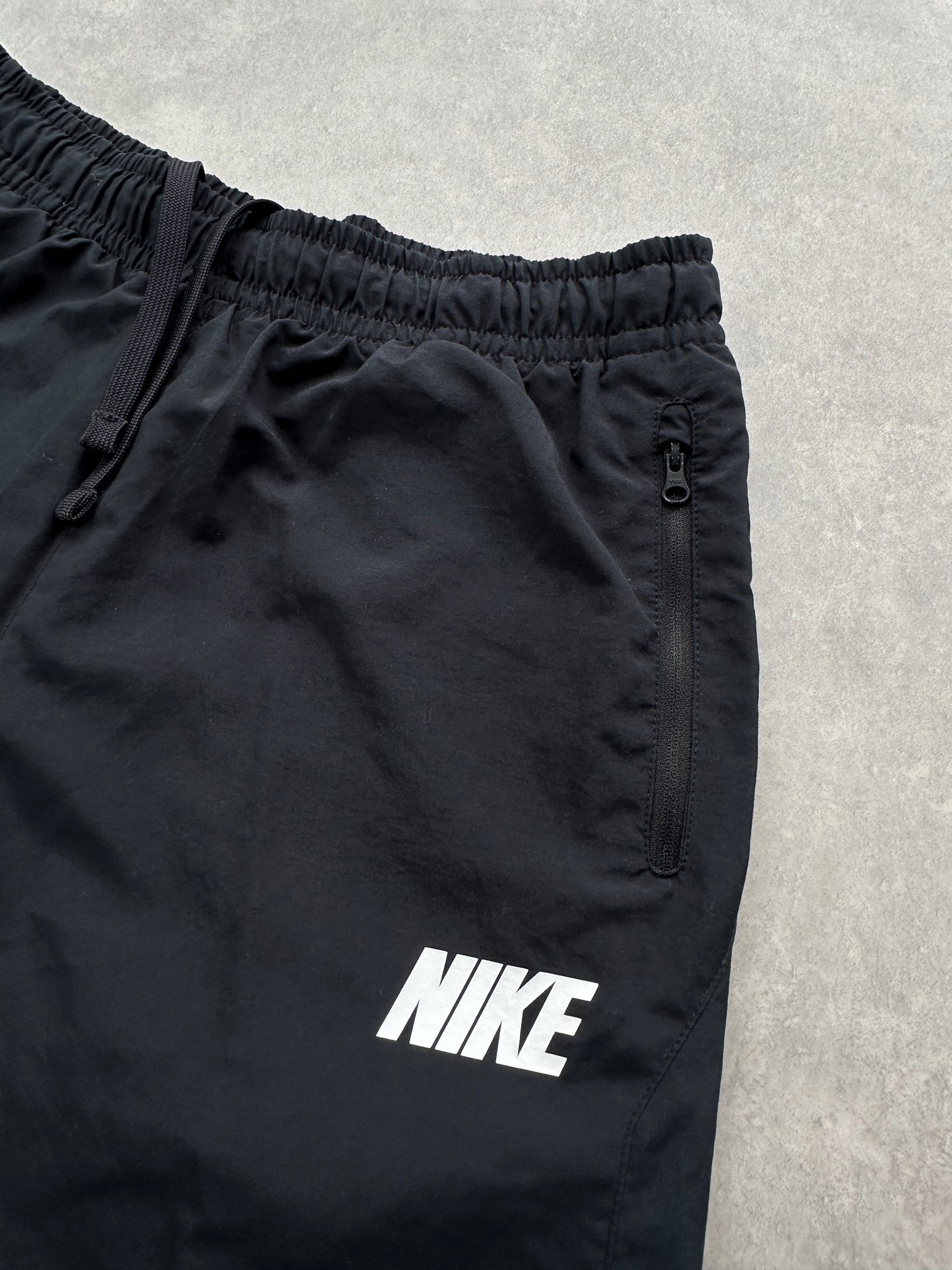 Nike muški basic šuškavi šorc (M)