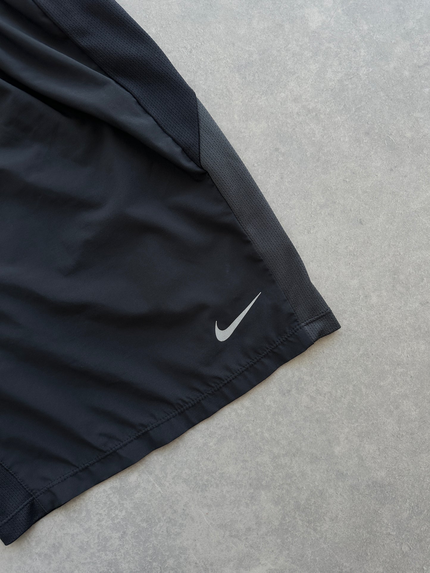 Nike Dri Fit muški crni sportski šorc (L)