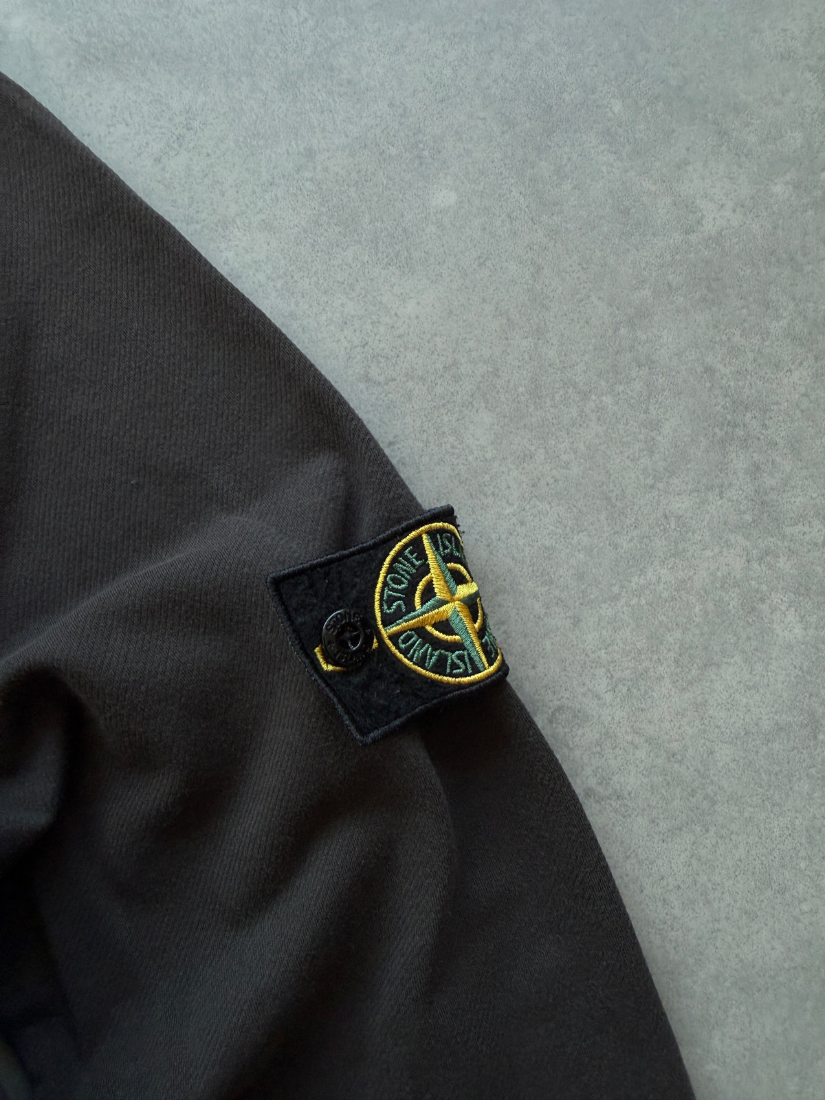 Stone Island 1/4 zip muška siva slim fit majica (L)