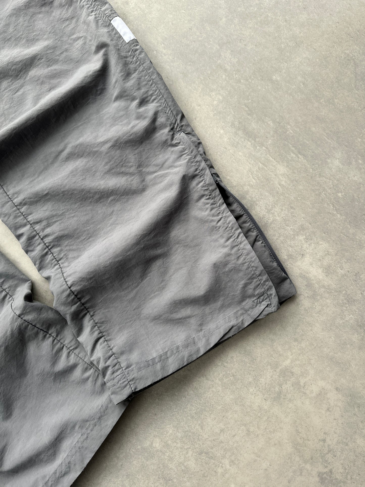 Nike 2000s muška siva baggy trenerka (L)