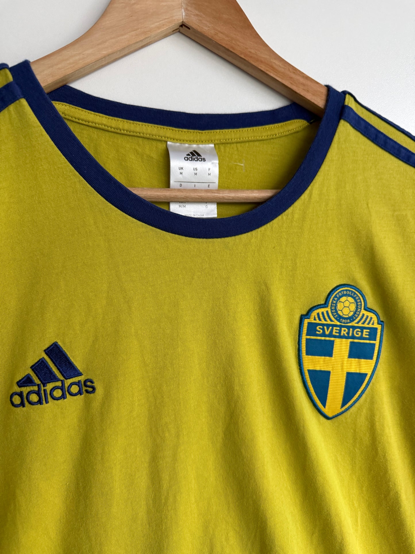 Adidas x Sweden muška majica (M)