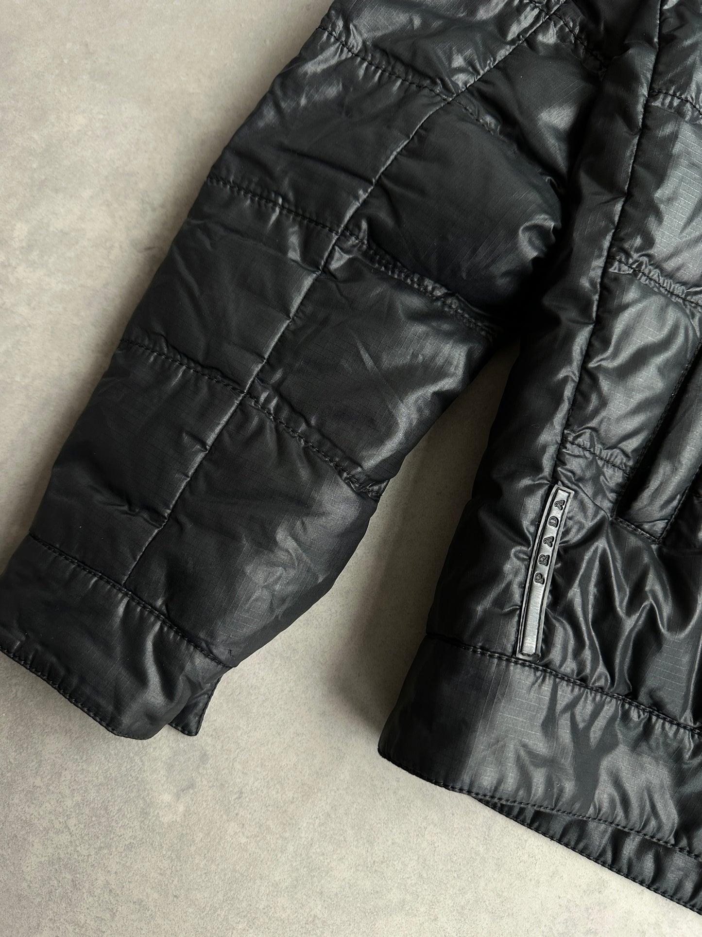 Prada Sport vintage Y2K muška puffer jakna (S)