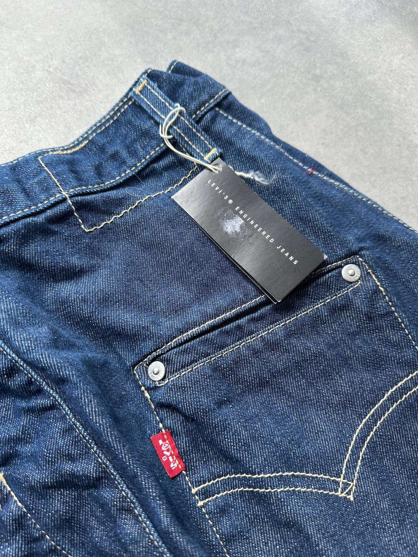 Levis Engineered jeans ženske 2000s farmerke (28x34)