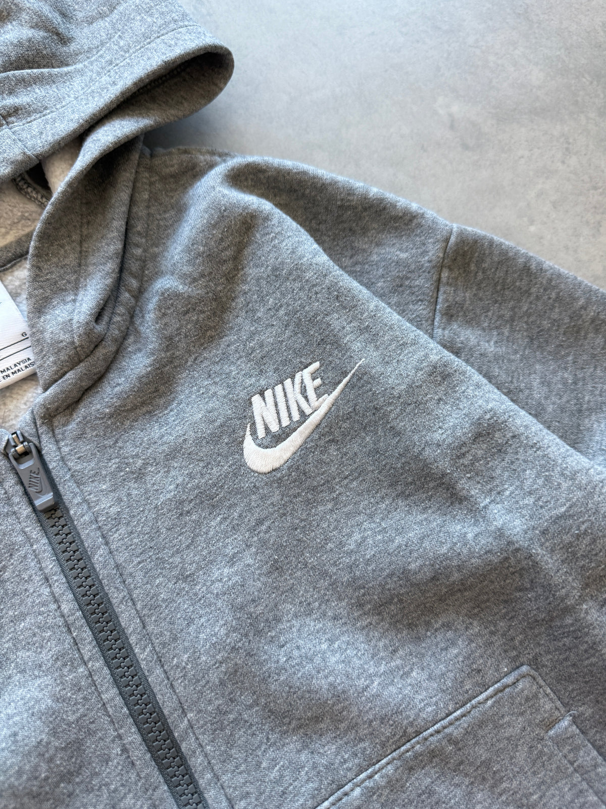 Nike ženska basic zip up siva dukserica (XS)