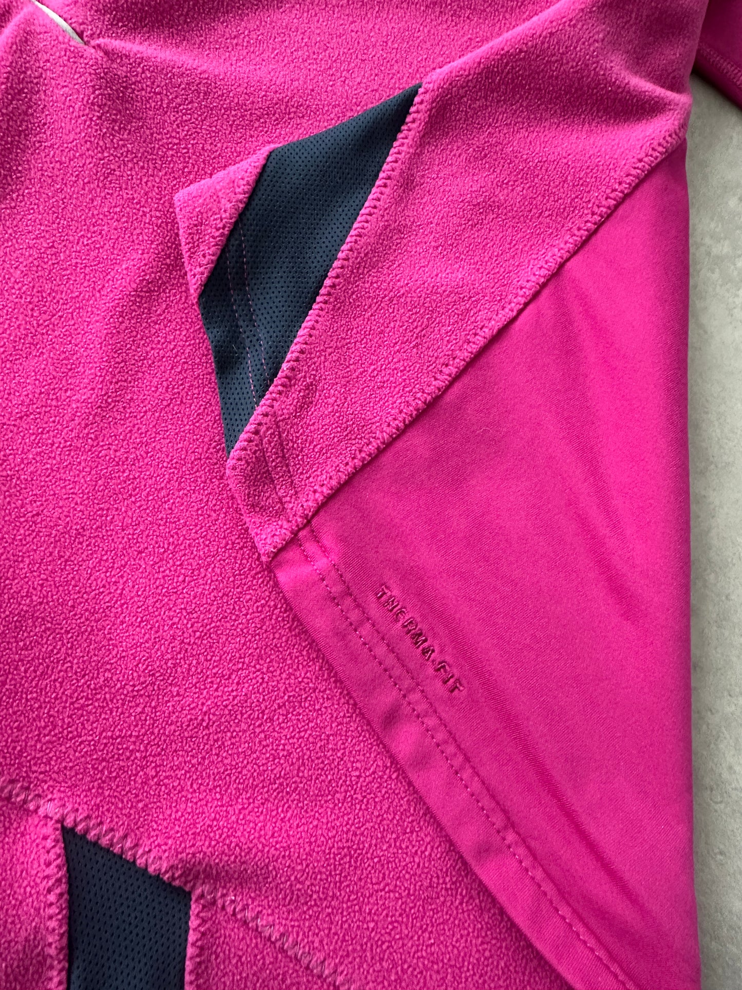 Nike 2000s ženska roza fleece dukserica (M)