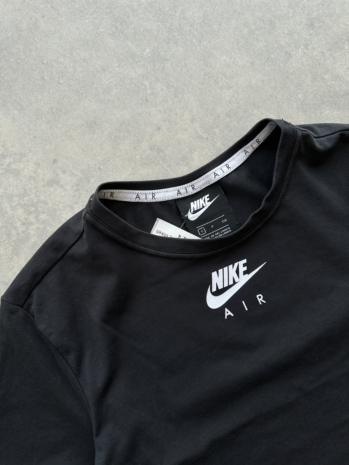 Nike Air ženska crop top majica (S)