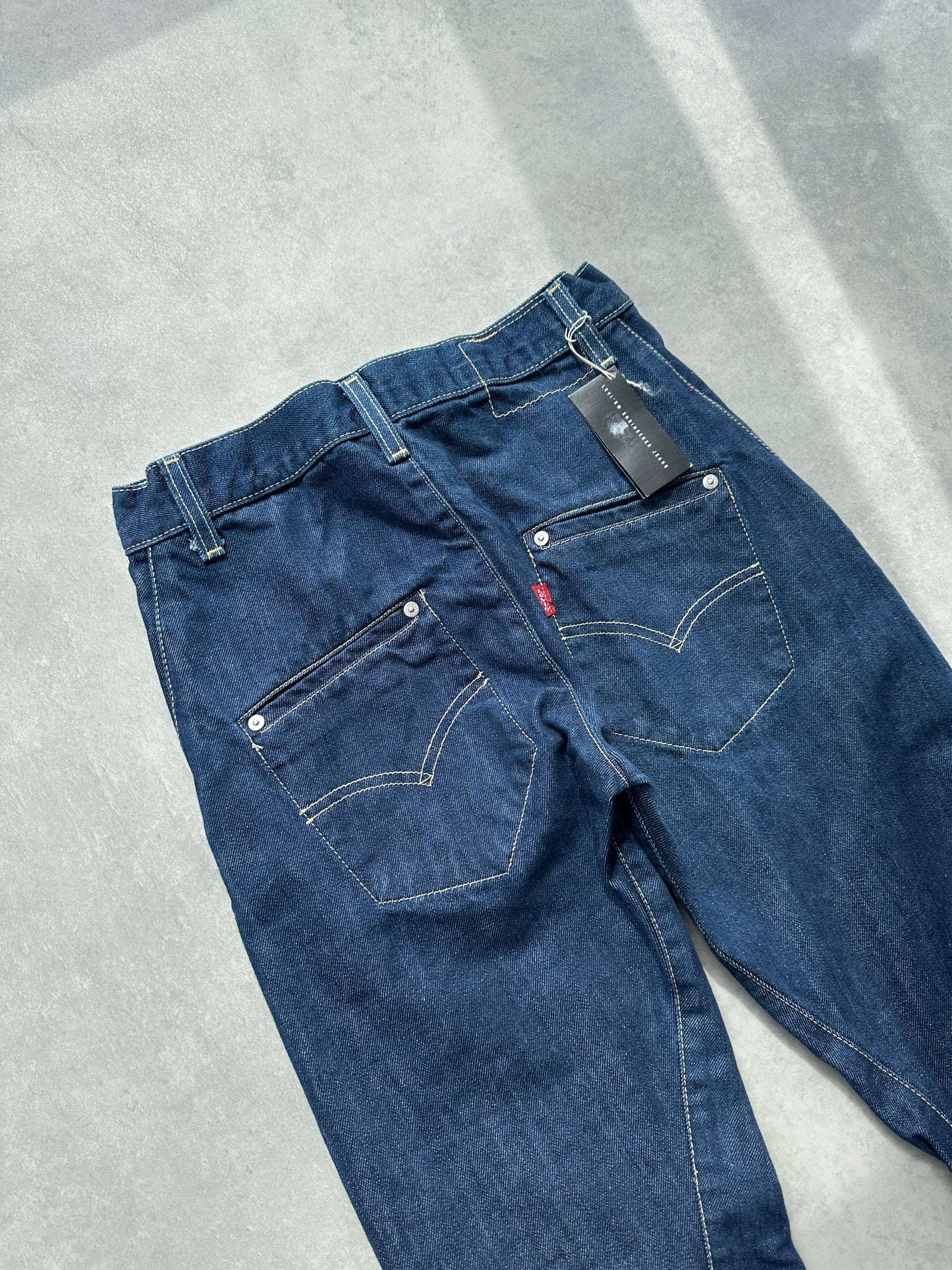 Levis Engineered jeans ženske 2000s farmerke (28x34)
