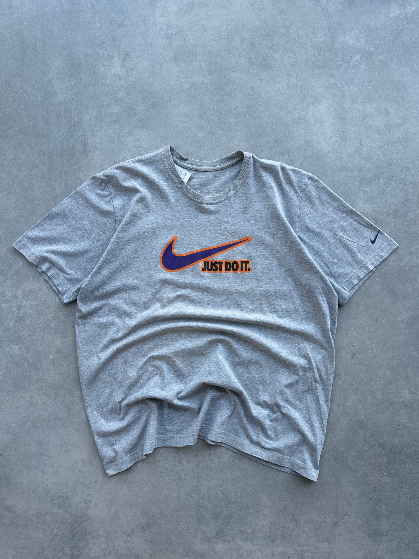 Nike muška basic siva majica (XL)