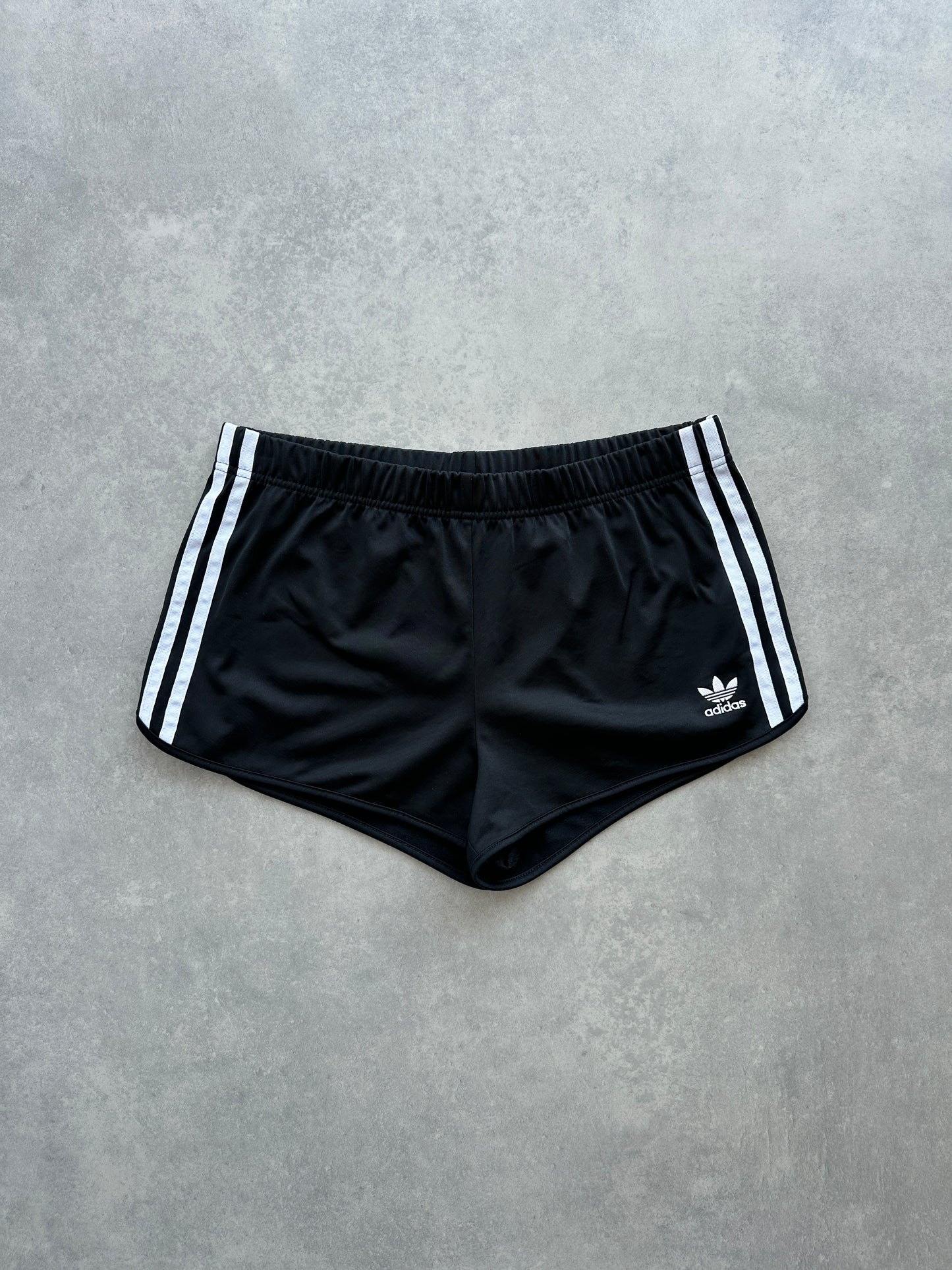 Adidas ženski basic šorc (38)