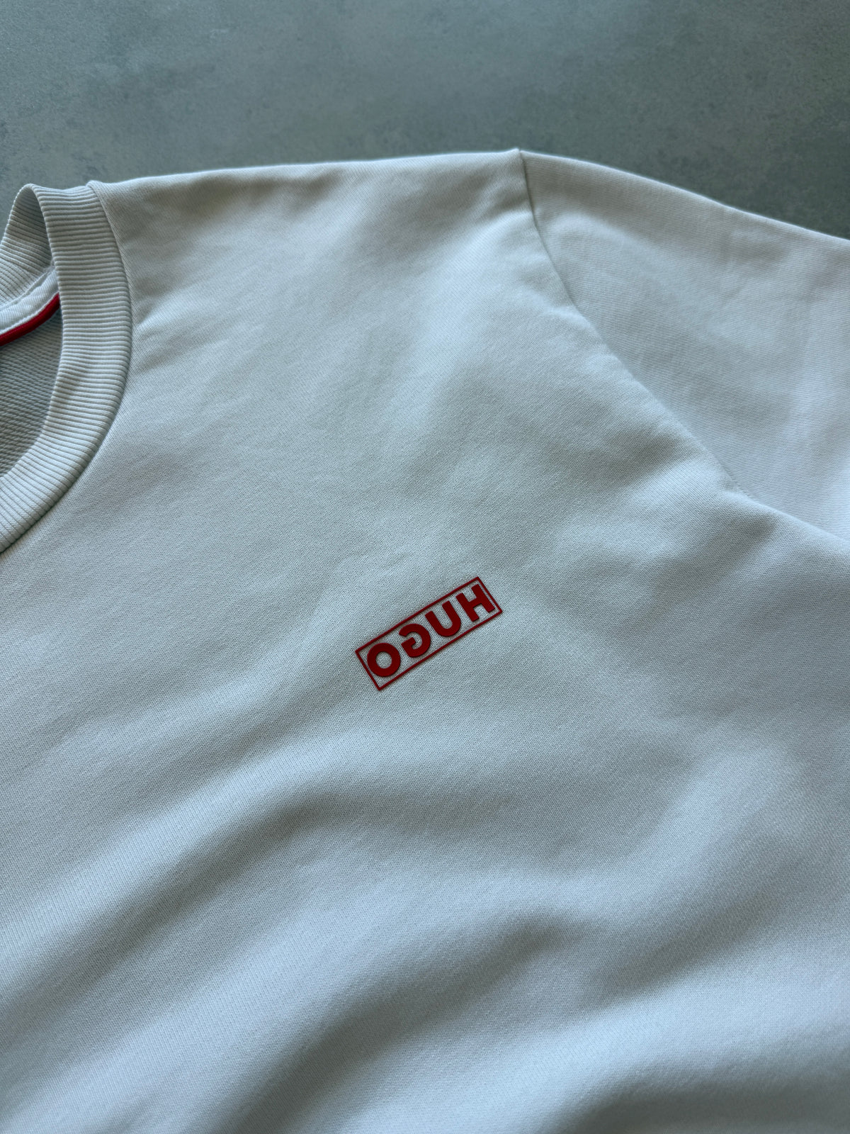 Hugo Boss muška basic bijela dukserica (XL)