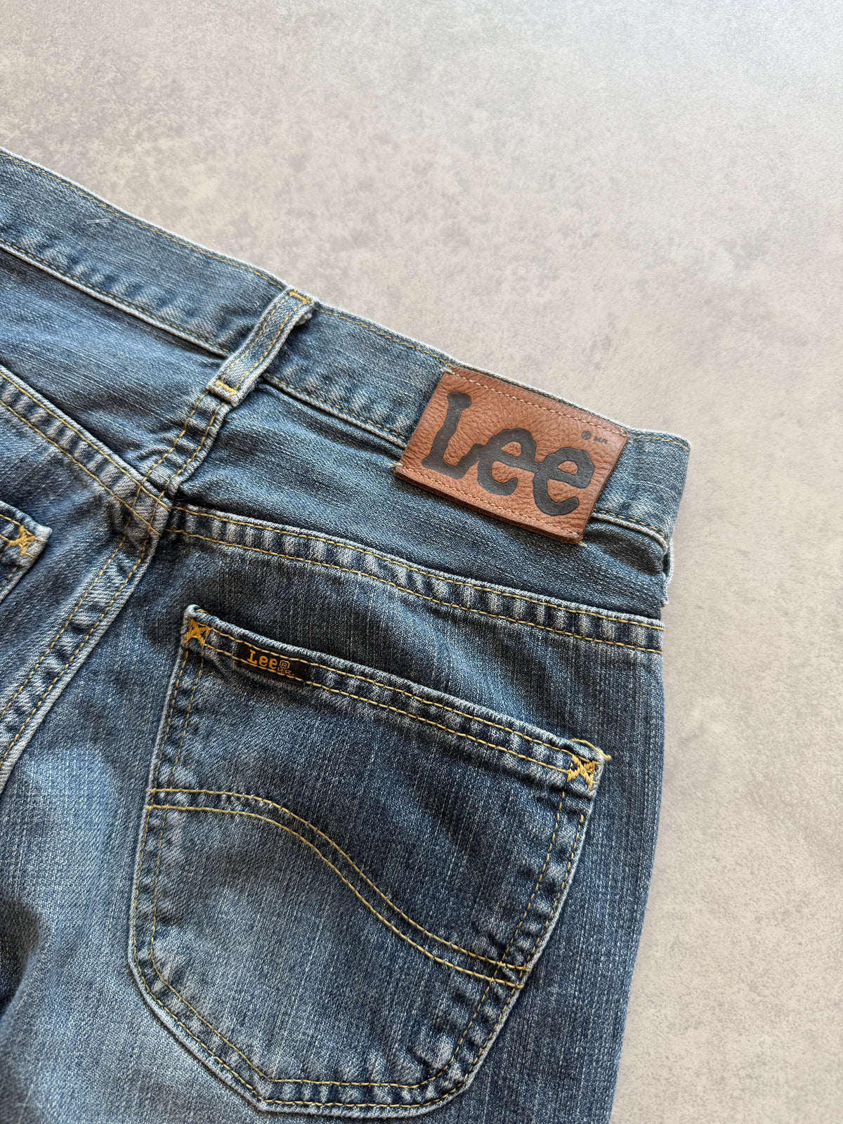 Lee vintage ženske bootcut farmerke (XS)