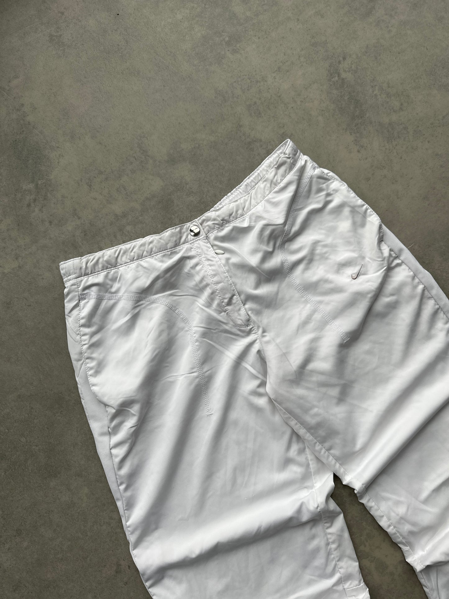 Nike 2000s ženska bijela šuškava trenerka (M)