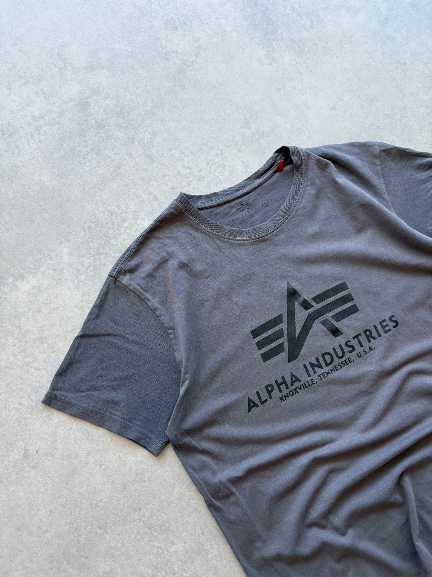 Alpha Industries muška siva majica (M)