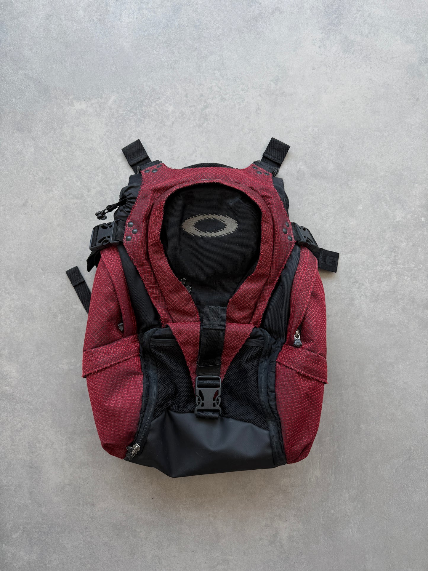 Oakley Icon 3.0 muški crveni ruksak (OS)