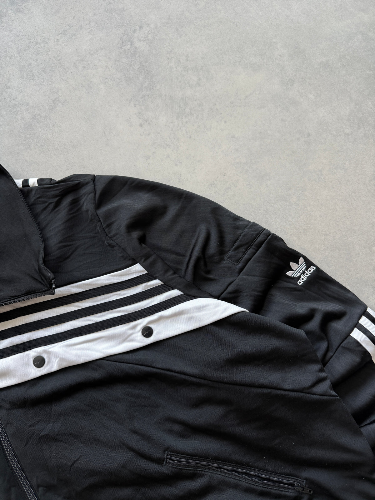 Adidas plus sized ženska crna dukserica (3XL)