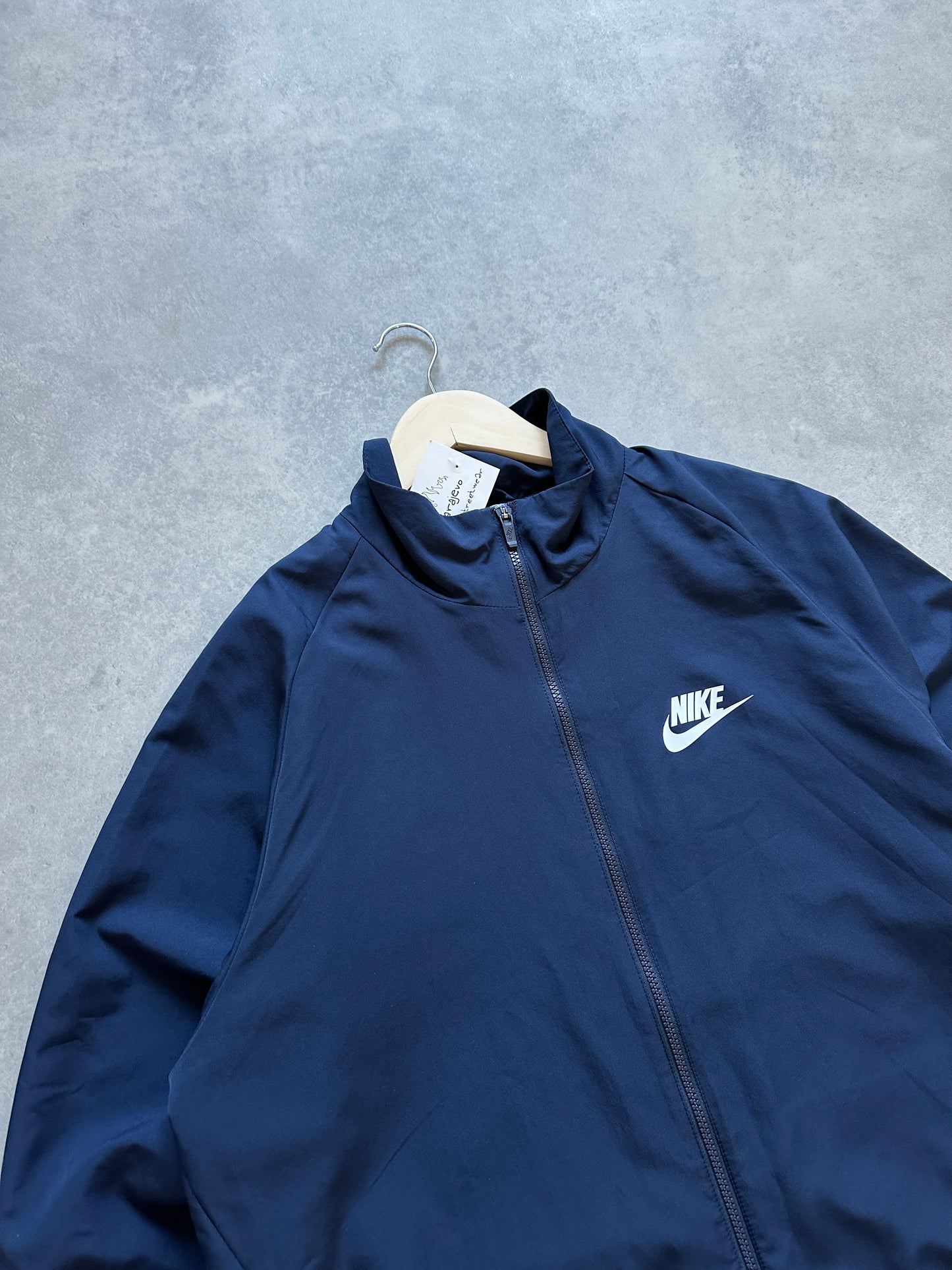 Nike basic navy muška šuškava dukserica (XL)