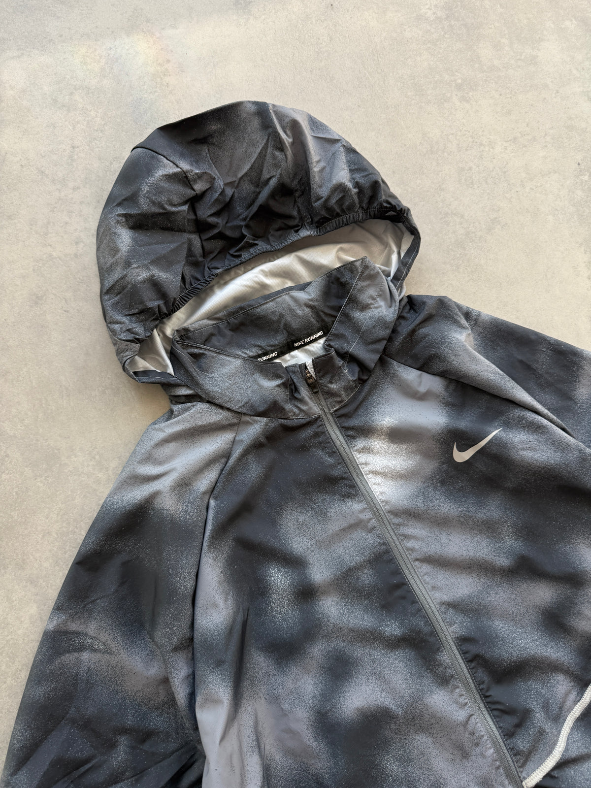 Nike Repel Miler AOP muški komplet za trčanje (XL)