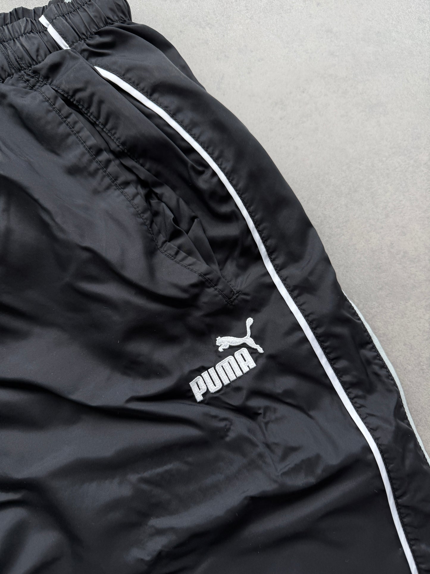 Puma 2000s ženska baggy šuškava trenerka (L)