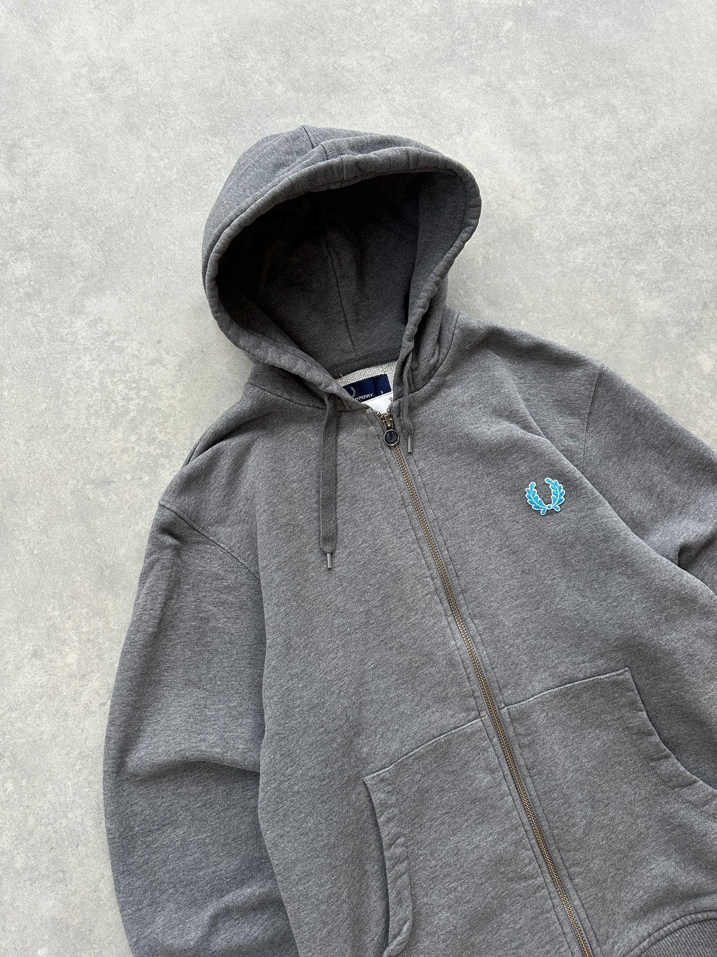 Fred Perry muška siva dukserica (S)