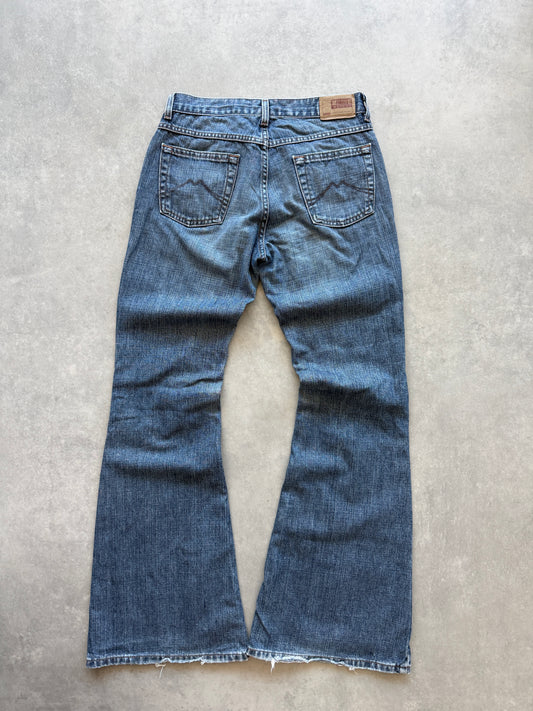 Mustang ženske slim fit flared farmerke (28x32)