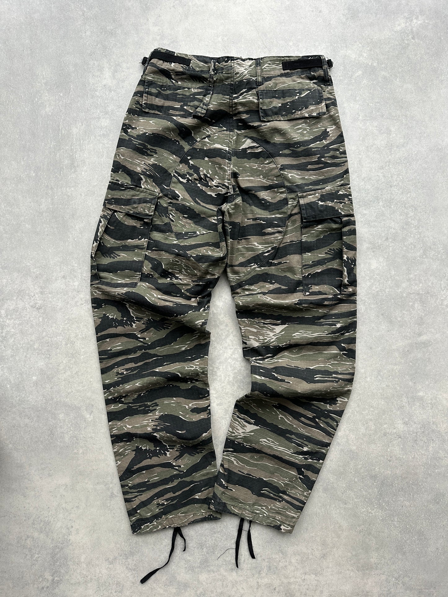 Unbranded muške vojne cargo hlace (S)