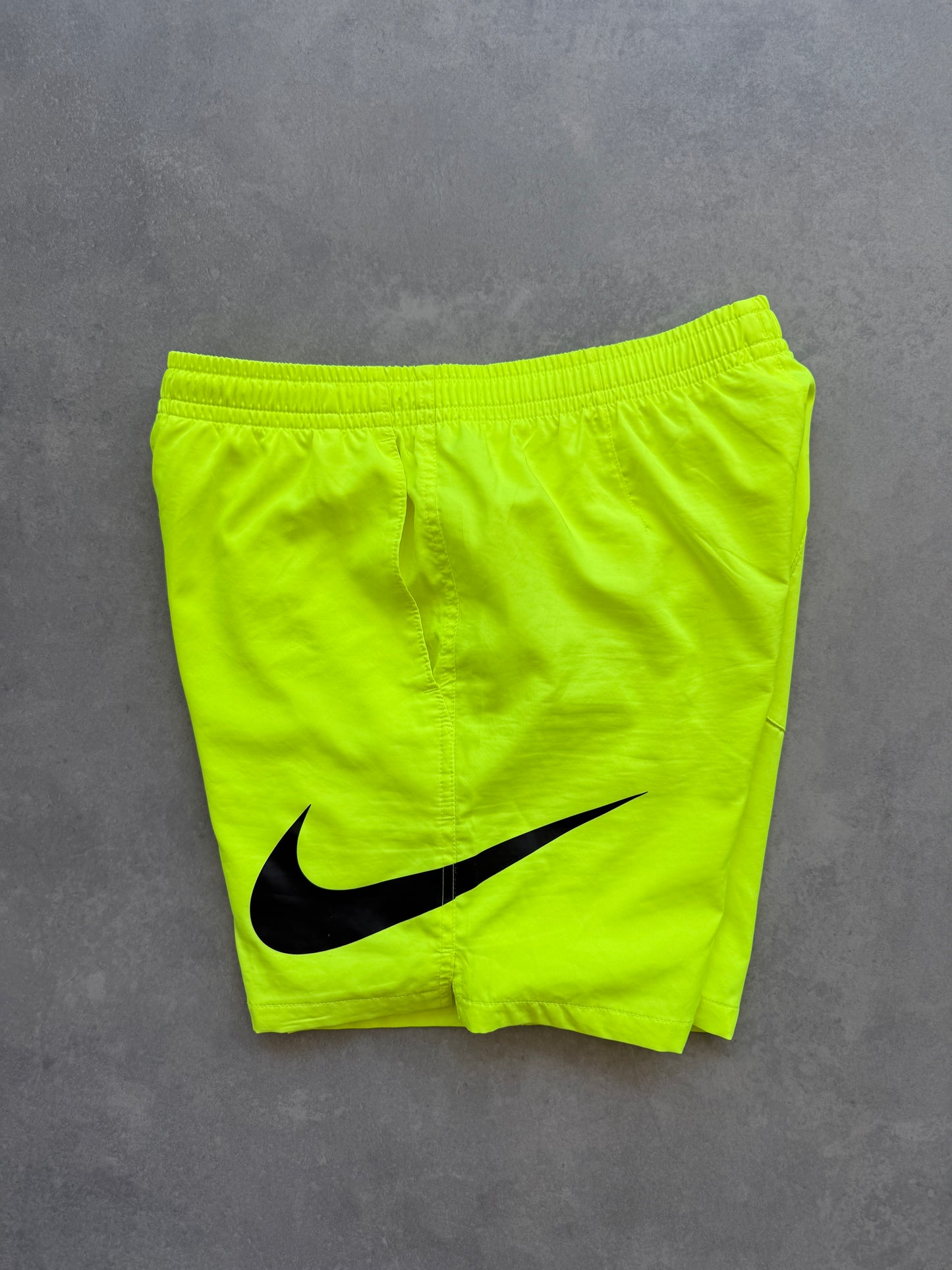 Nike Dri Fit muški zeleni šorc (M)