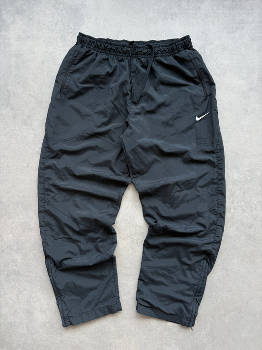 Nike muška crna šuškava baggy trenerka (XL)